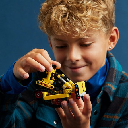 42163 LEGO® Technic Sunkiasvoris Buldozeris 
