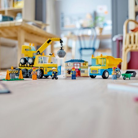 60391 LEGO® City Statybiniai sunkvežimiai ir kranas su griaunamuoju rutuliu 60391