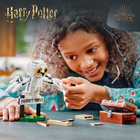 76425 LEGO® Harry Potter™ Hedviga ketvirtame Ligustrų gatvės name 