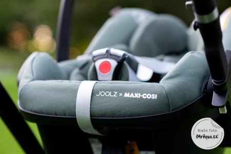 JOOLZ automobilinė kėdutė MC PEBBLE PRO i-SIZE, žalia, 300202 300202